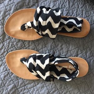 Women’s Dirty Laundry Sandal size 8